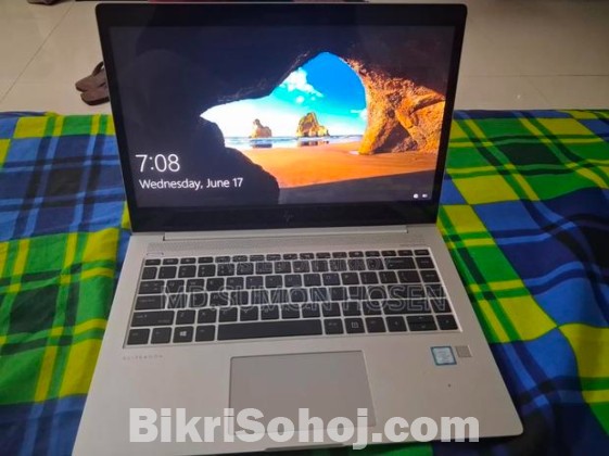 HP ELITE BOOK G4 1040 RAM16 and 256 GB SSD